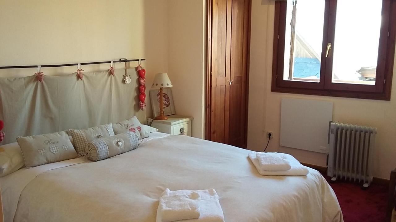 Apartamentos Tanau Baqueira Beret Luaran gambar