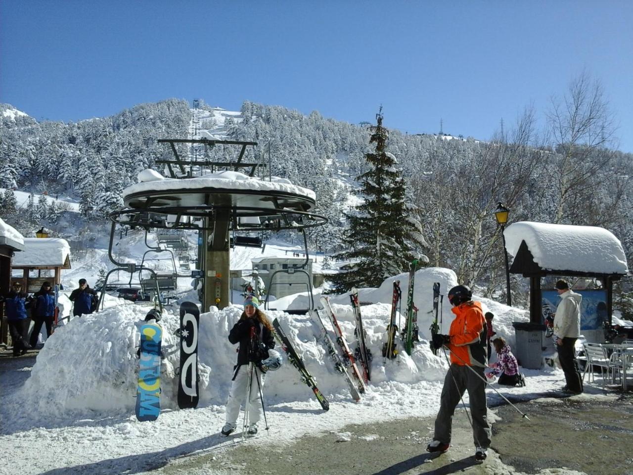 Apartamentos Tanau Baqueira Beret Luaran gambar